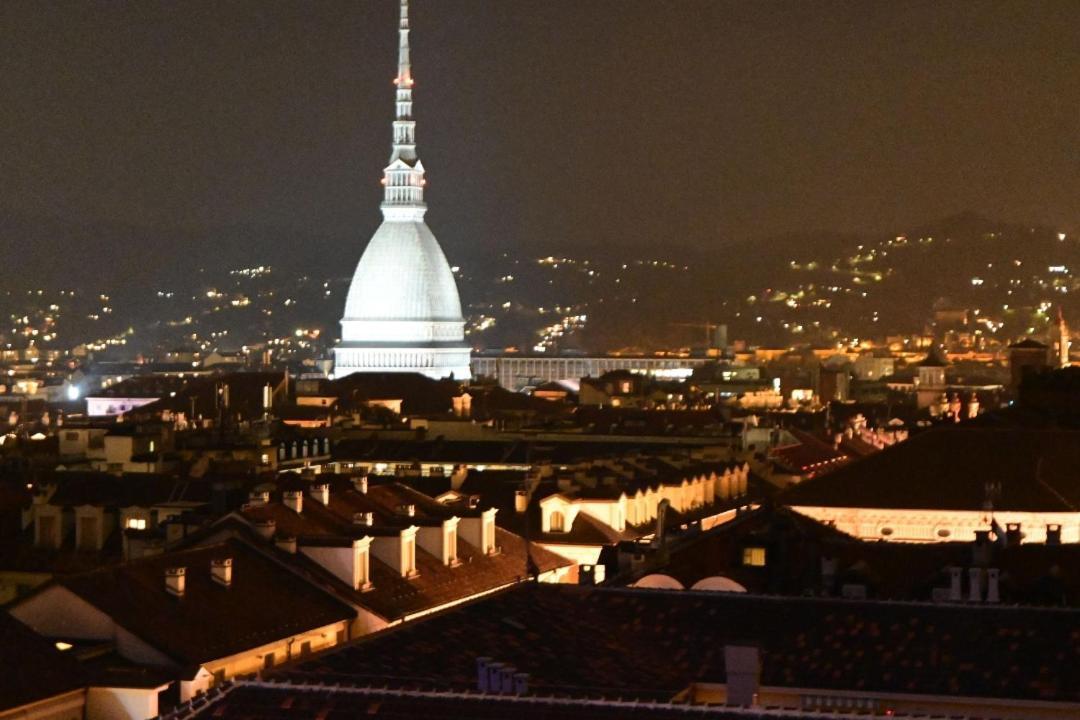 Domus Nova - Una Finestra Sui Tetti Turin Exterior photo
